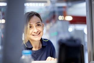 Factory worker for Papastratos in Greece